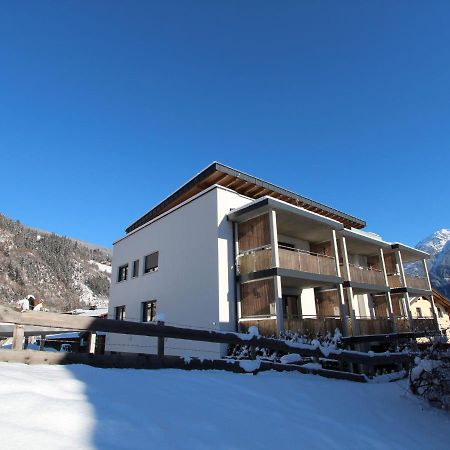 Modern Apartment In Neukirchen Am Gro Venediger Neukirchen am Grossvenediger Bagian luar foto