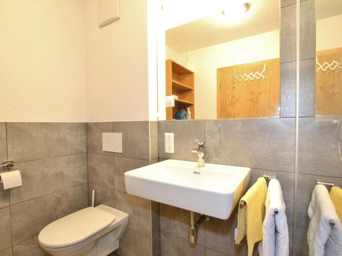 Modern Apartment In Neukirchen Am Gro Venediger Neukirchen am Grossvenediger Bagian luar foto